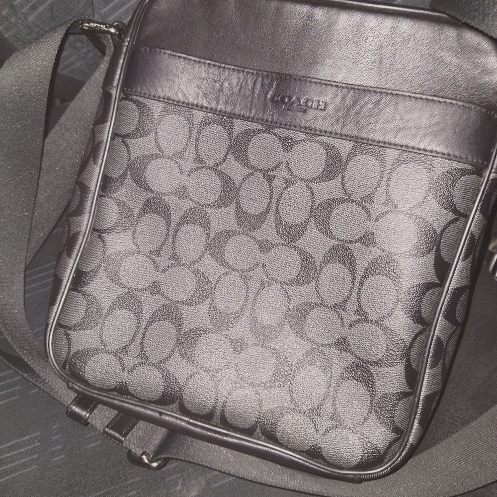 COACH Men's  Messenger Crossbody Bag reposh
